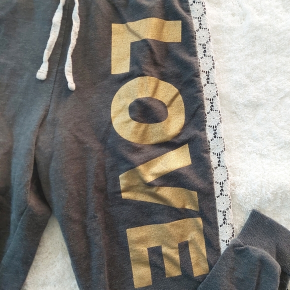 Extremely me - 2 Girl Sweatpants Size 10/12 - Picture 5 of 14